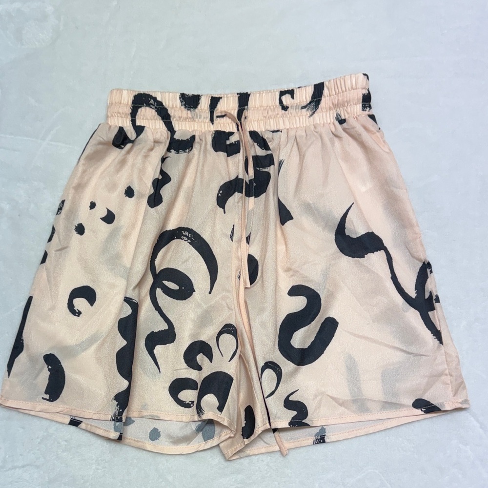 Isalis shorts